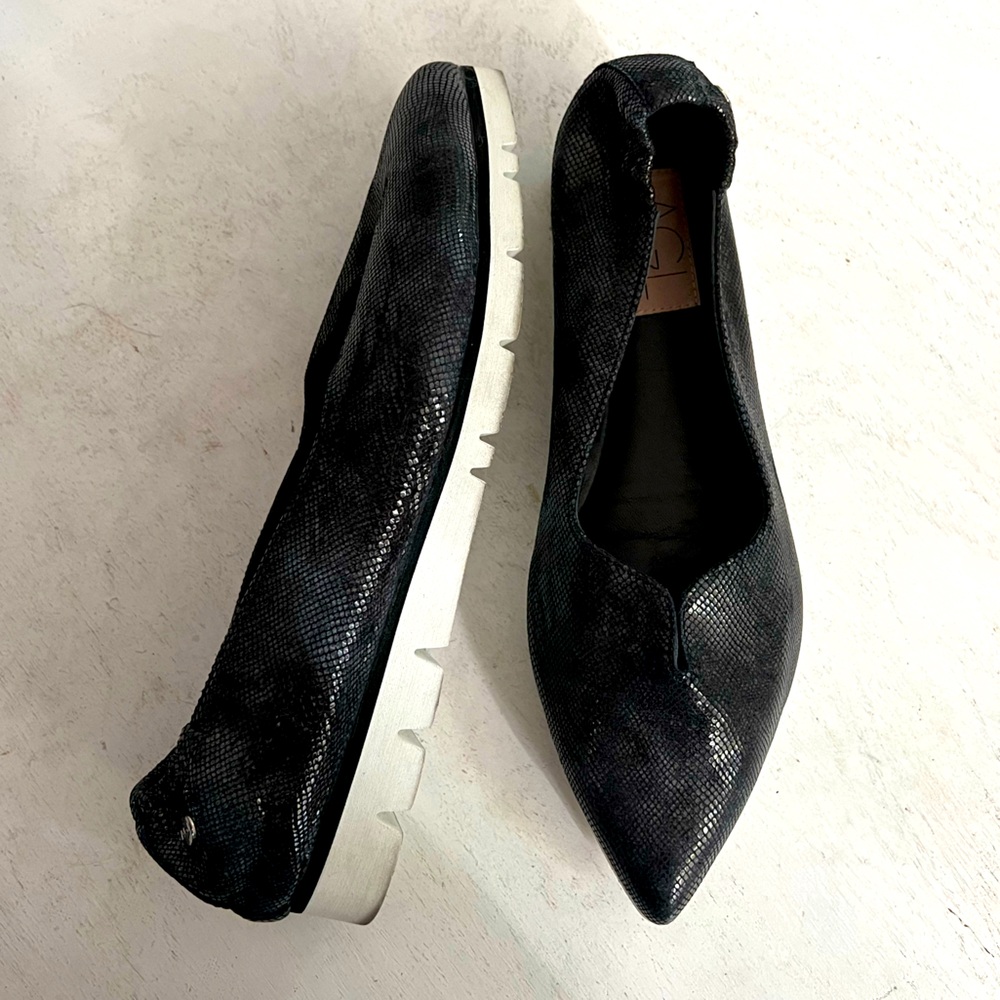 Agl Pointy Reptile Print Leather Pointy Sneaker S… - image 1